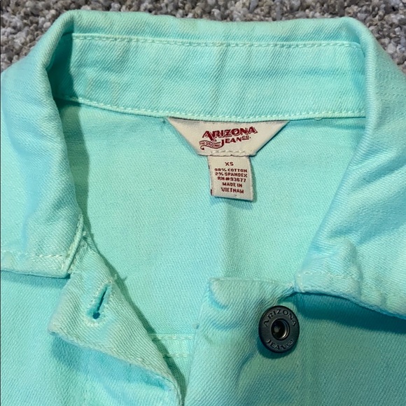 🍀3/$12🍀Juniors mint jean jacket,cropped, size XS - Picture 4 of 5
